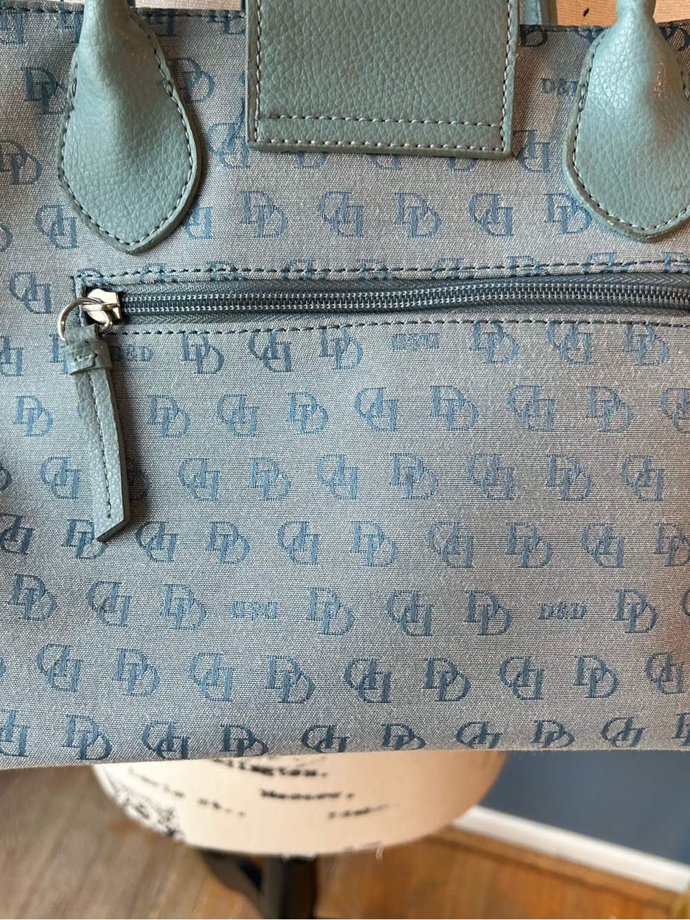 D&B fake double pocket hand bag - Picture 14 of 14